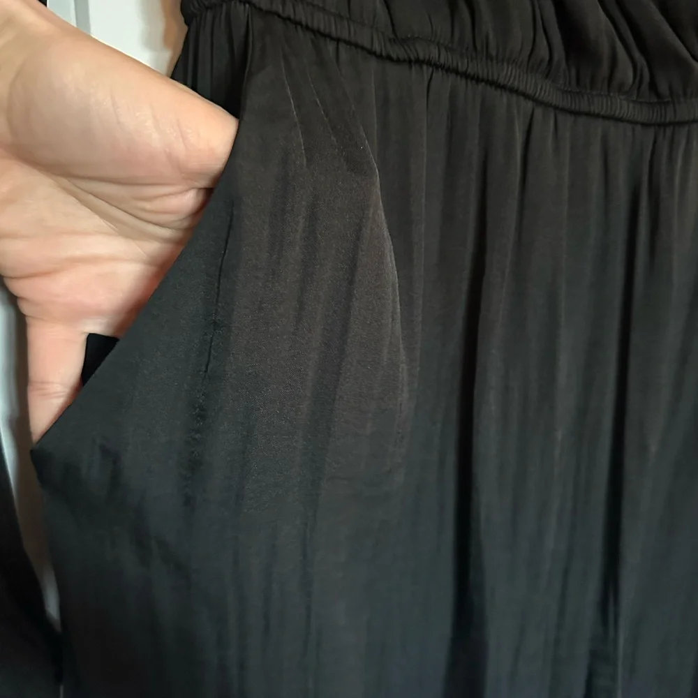 Urban Outfitters Black Jumpsuit - Picture 8 of 11